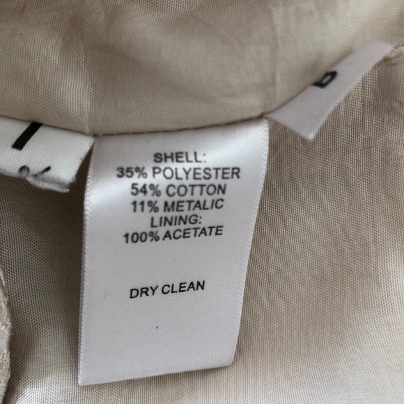 Ann Taylor Short Embossed design skirt w/ gold threading 8 - Picture 8 of 9